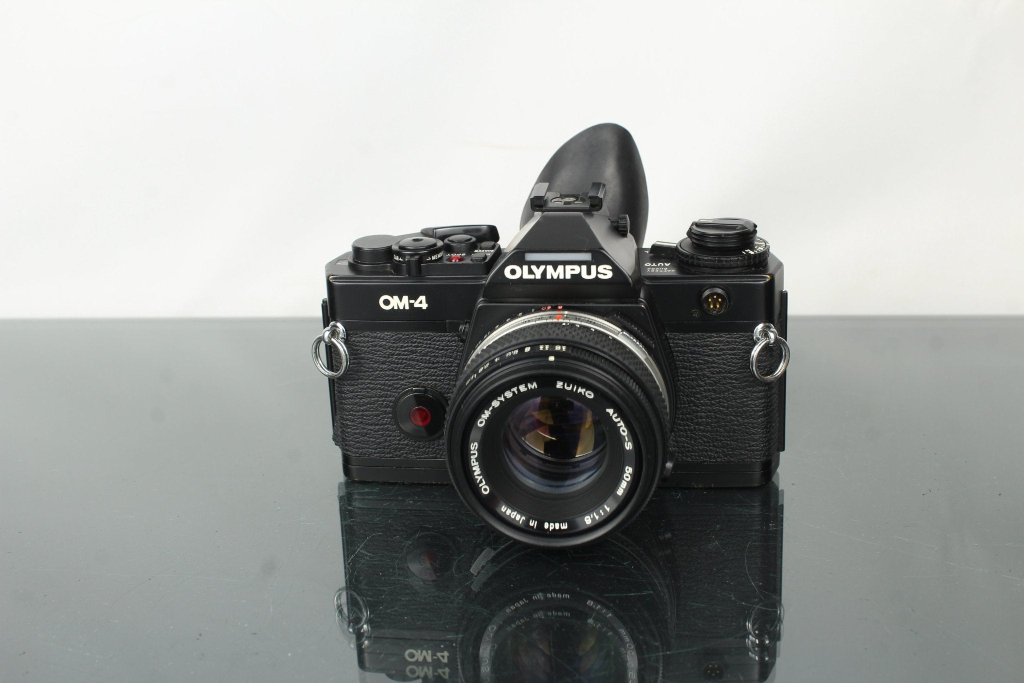 フィルムカメラ OLYMPUS OM-4 AUTO-S 50mm f/1.8 Olympus OM‑4 + 50mm f/1.8 Review: A Compact Film Powerhouse