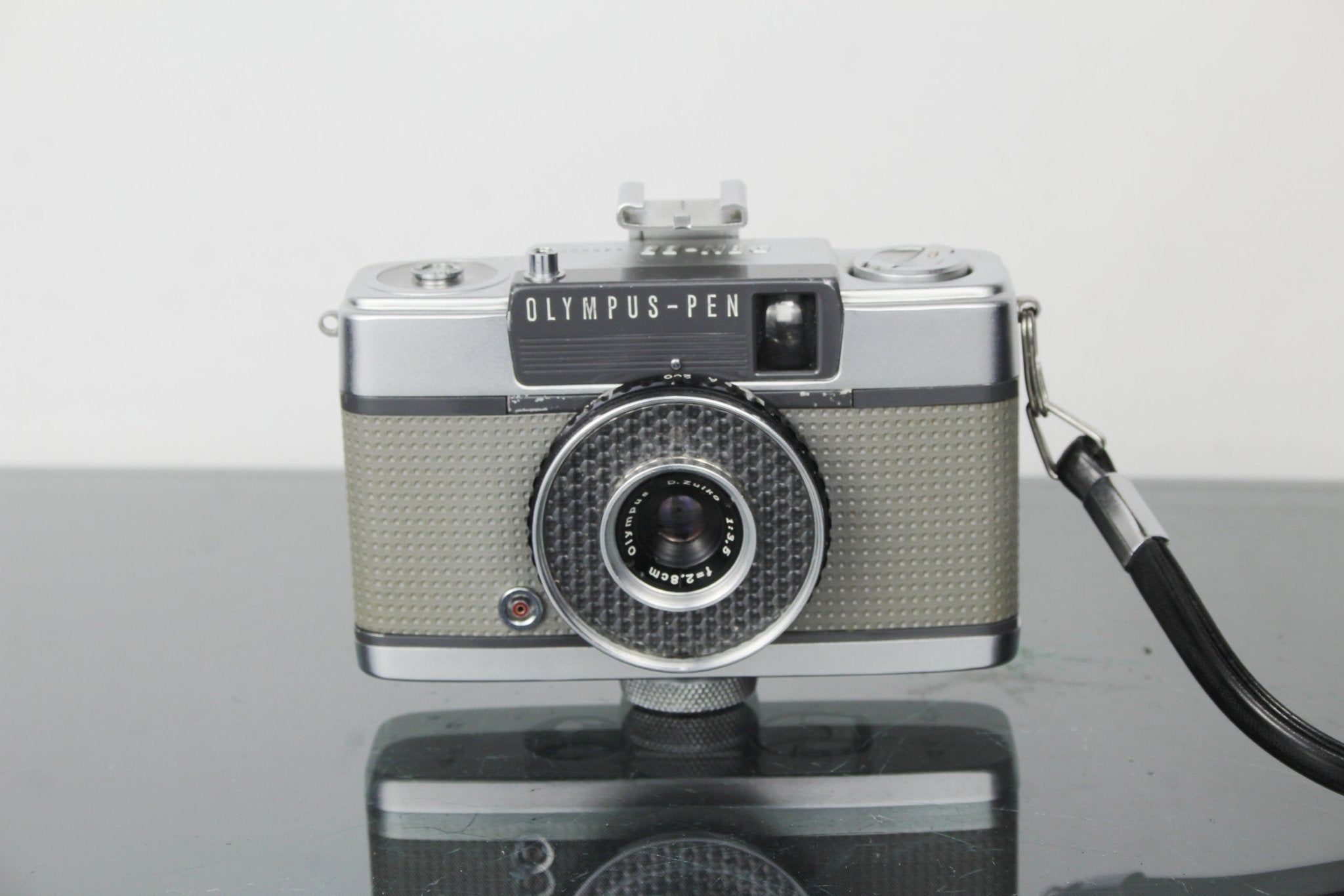 Olympus Pen: The Half-Frame Classic That Still Shines in 2025