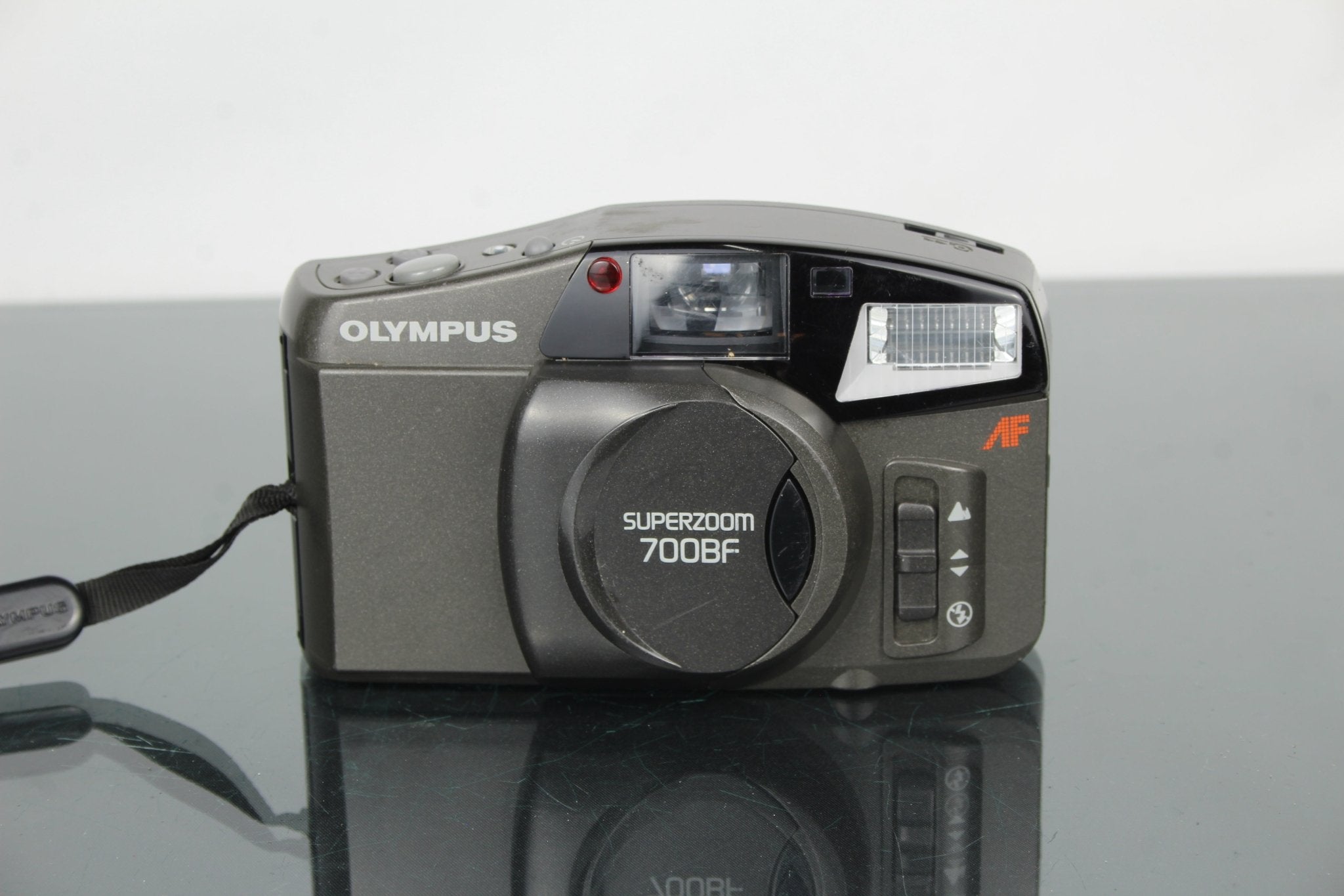 OLYMPUS SUPERZOOM コンパクト フィルム. NIKONデジカメ OLYMPUS SUPERZOOM コンパクト フィルム. NIKONデジカメ