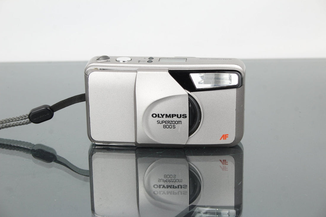 Olympus Superzoom 800 S: Compact Film Zoom Camera Guide 2025 - Dutch|Thrift