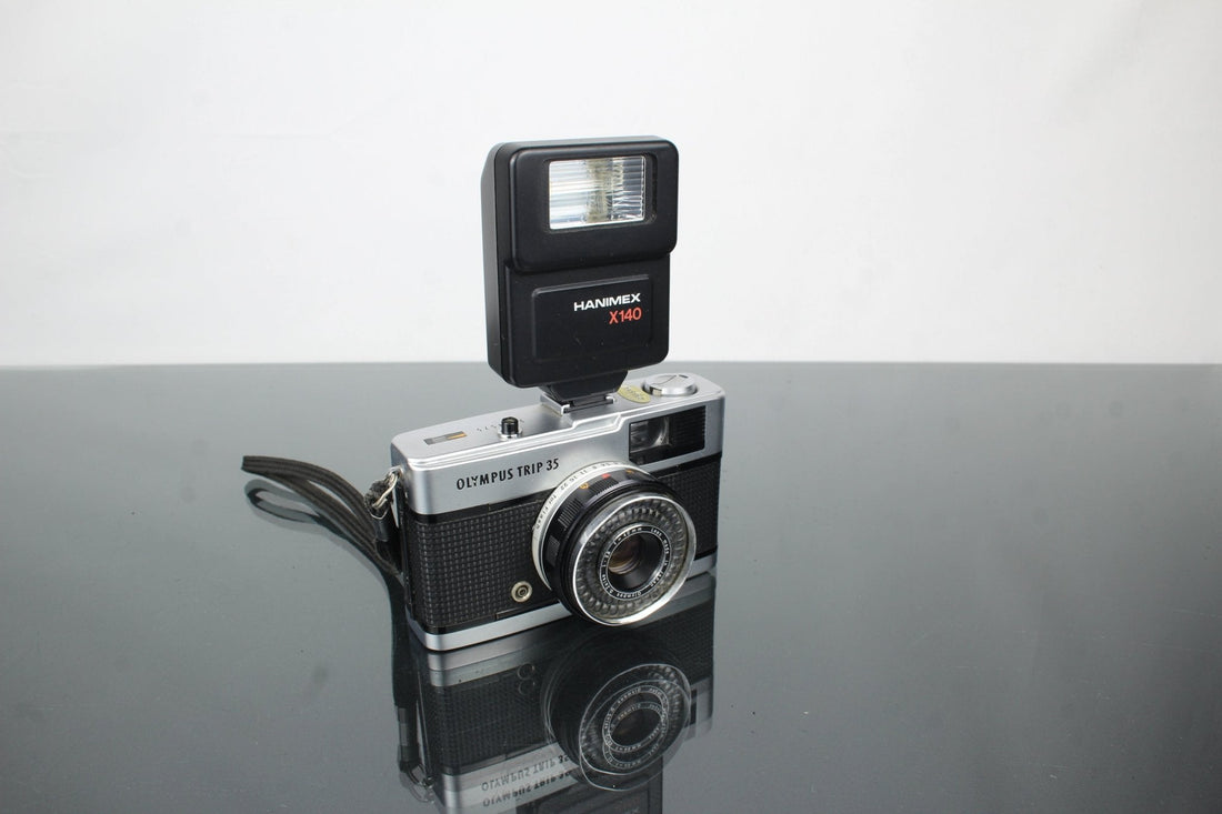 Olympus Trip 35 + Hanimex X140: Vintage Power for Modern Creators - Dutch|Thrift