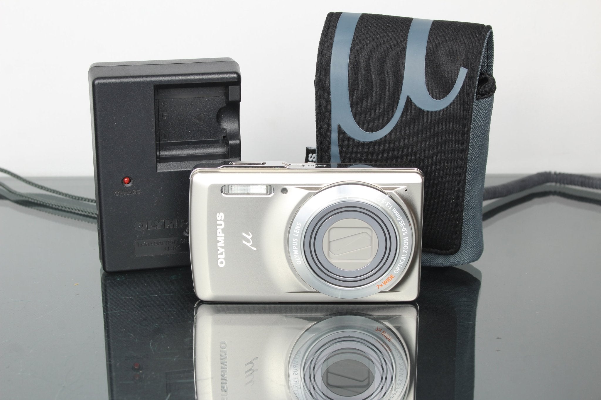 OLYMPUS デジタルカメラ　u-30 olympus-u-7030-review-amp-