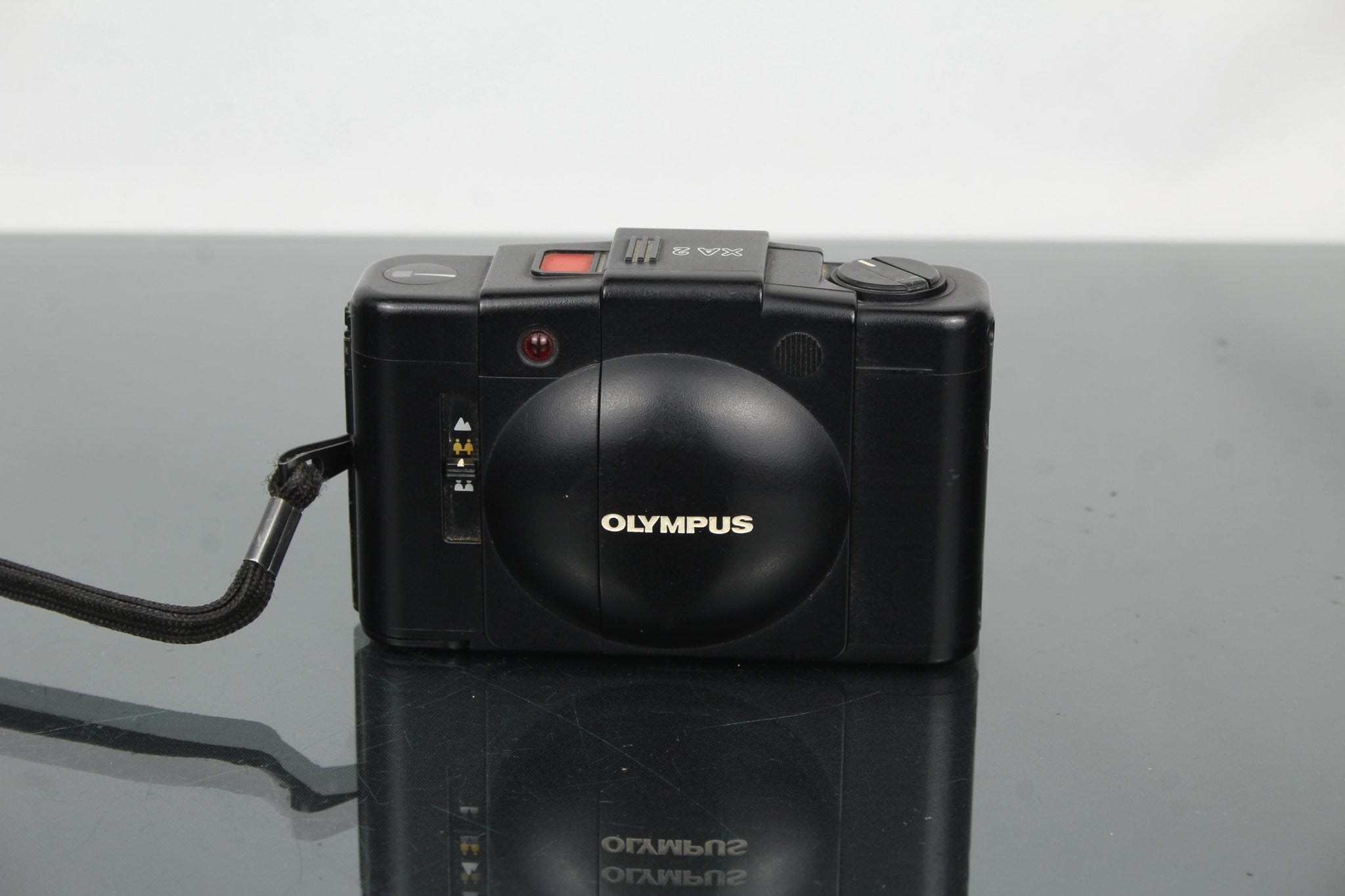 Olympus XA 2 Review: Compact Film Classic for 2025 – Dutch|Thrift