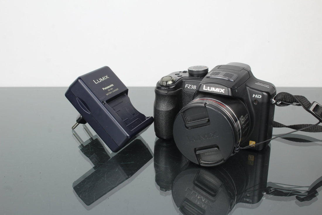 Panasonic Lumix DMC-FZ38 Review: A Creative Bridge Classic - Dutch|Thrift