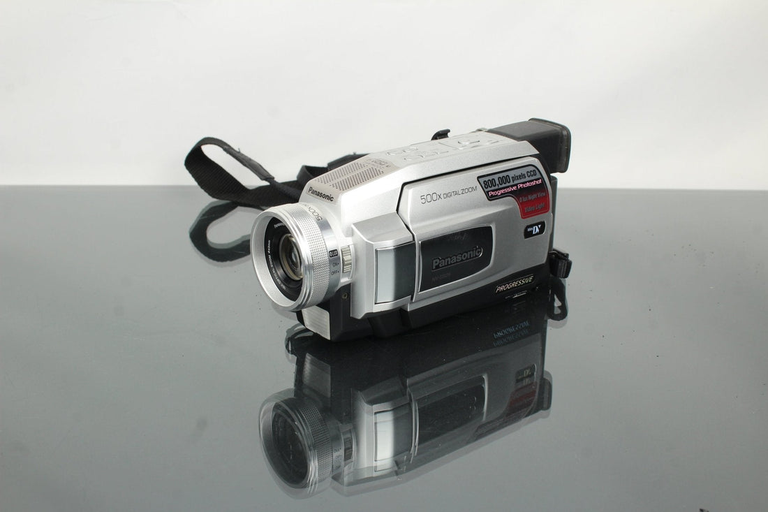 Panasonic NV-DS29 MiniDV Camcorder Review for 2025 Creators - Dutch|Thrift