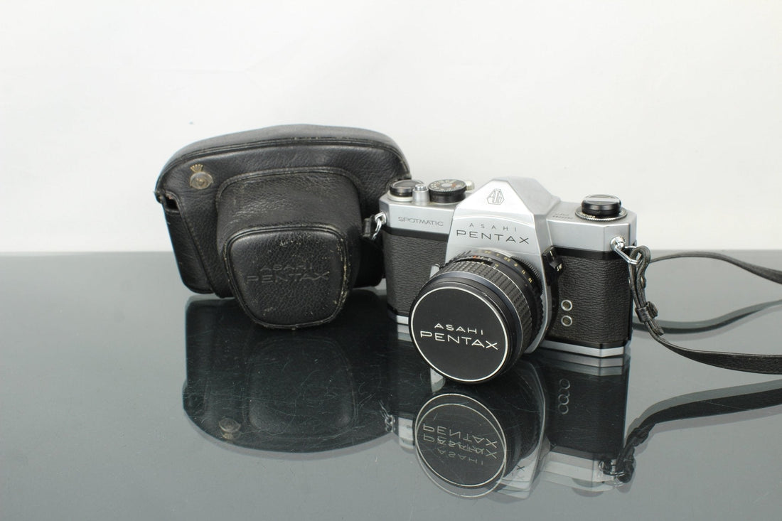 Pentax Asahi Spotmatic Review with 55mm f/2 Takumar Lens - Dutch|Thrift
