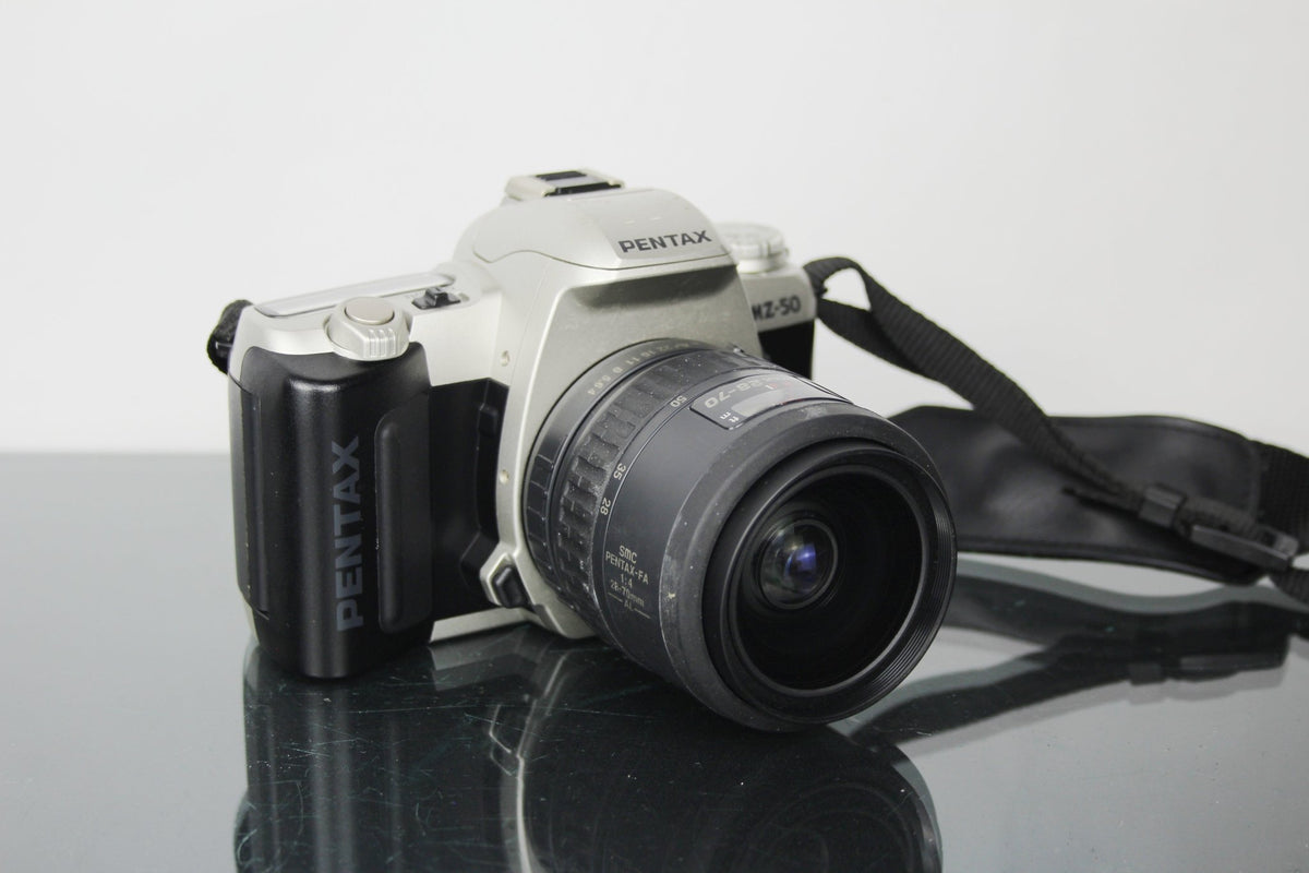 Pentax MZ-50 + 28–70mm Review: Film SLR Starter Kit – Dutch|Thrift