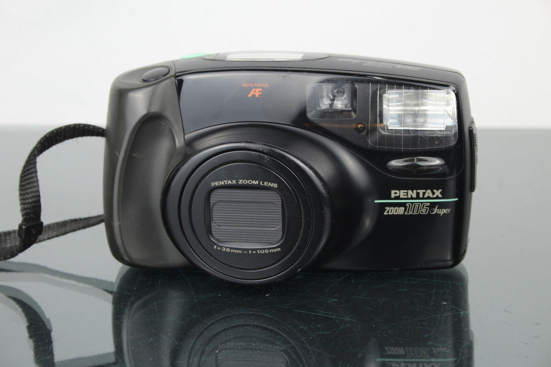 Pentax Zoom 105 Super Review: Second-Hand Film Gem - Dutch|Thrift