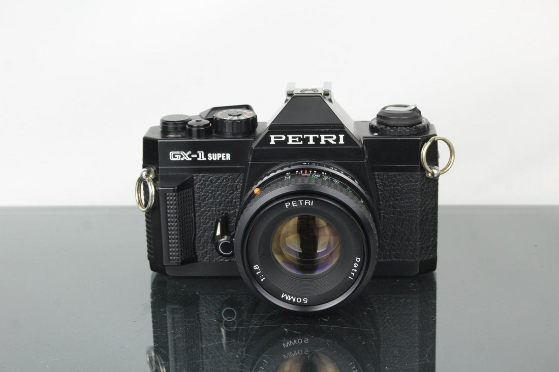 Petri GX-1 Super Review: Classic 35mm SLR with 50mm f/1.8 - Dutch|Thrift