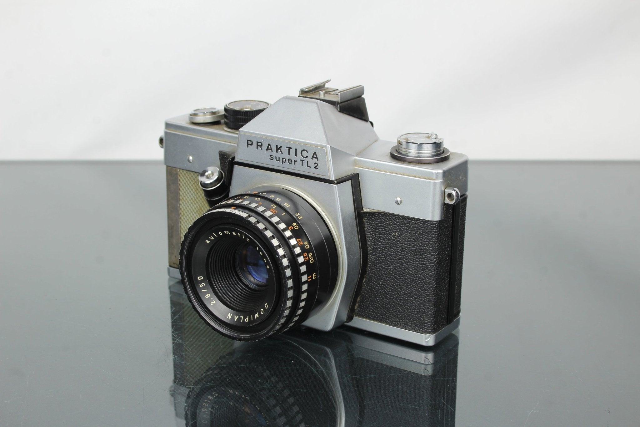 Praktica Super TL 2 Review & Buying Guide – Dutch|Thrift