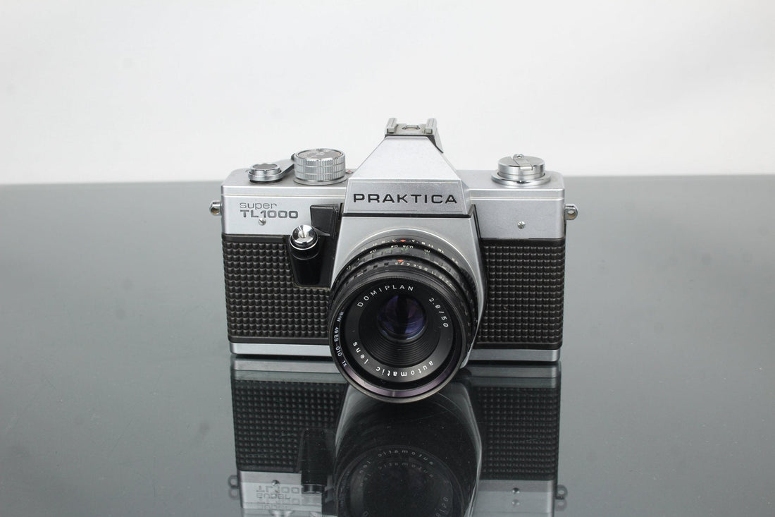 Praktica TL 1000 Review: Vintage 35mm SLR with 50mm f/1.8 Lens - Dutch|Thrift
