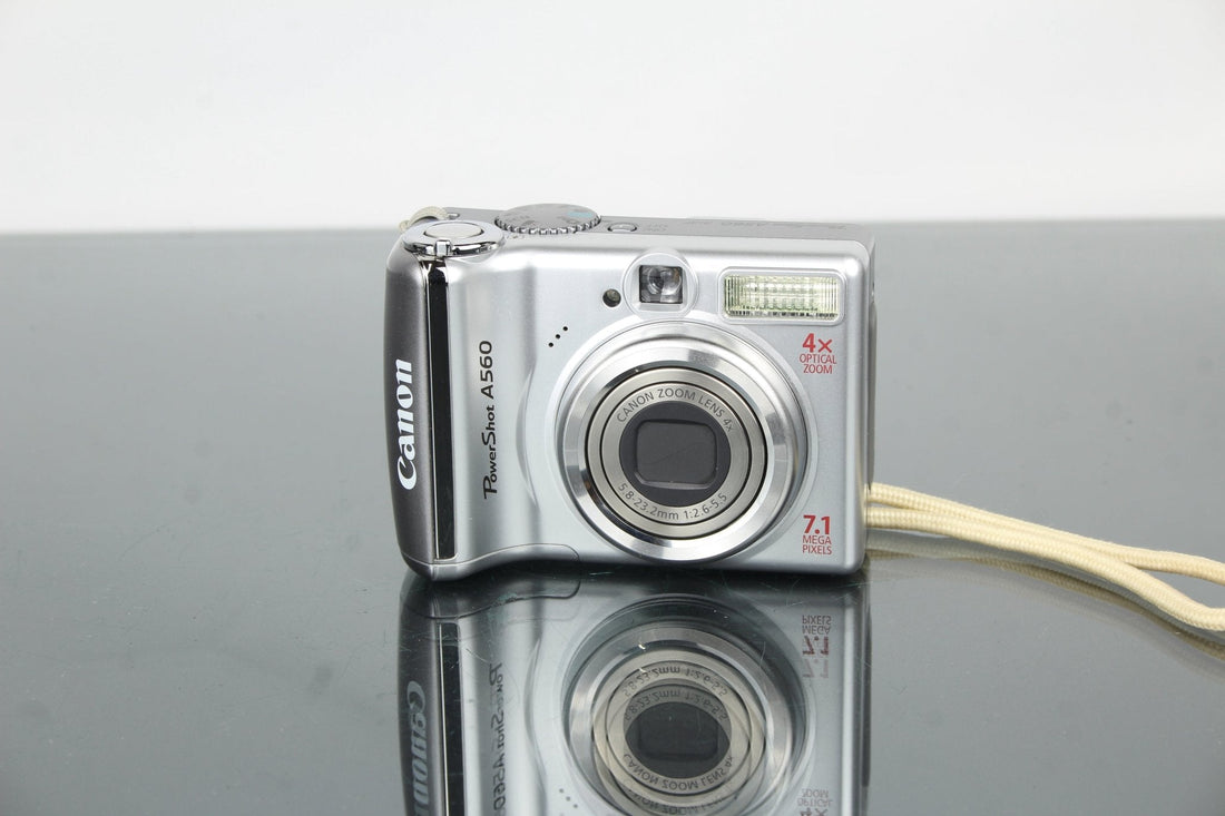 Rediscovering the Canon PowerShot A560 for Modern Creators - Dutch|Thrift