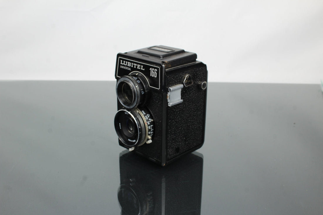 Rediscovering the Lubitel Universal 166 Twin‑Lens Camera - Dutch|Thrift