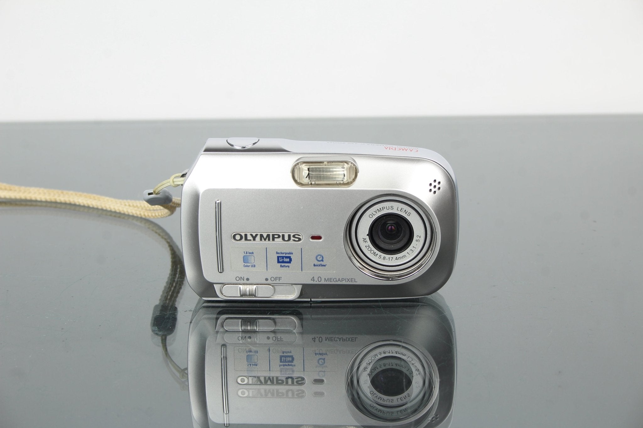Rediscovering the Olympus Camedia C-470 ZOOM Digital Charm – Dutch