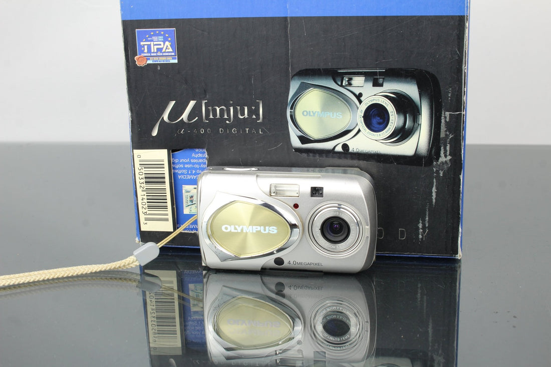 Rediscovering the Olympus mju-400 Digital for Modern Creators - Dutch|Thrift