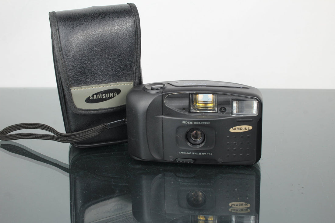 Rediscovering the Samsung FF-222 35mm Point &amp; Shoot Camera - Dutch|Thrift