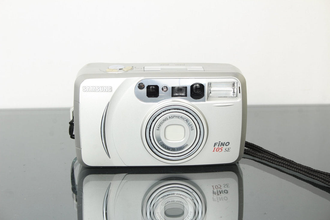 Rediscovering the Samsung Fino 105 SE 35mm Compact Camera - Dutch|Thrift