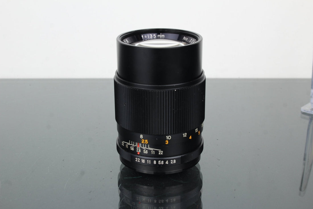 Reveunon-special 35mm f/2.8 M42 Review & Vintage Usage Guide - Dutch|Thrift