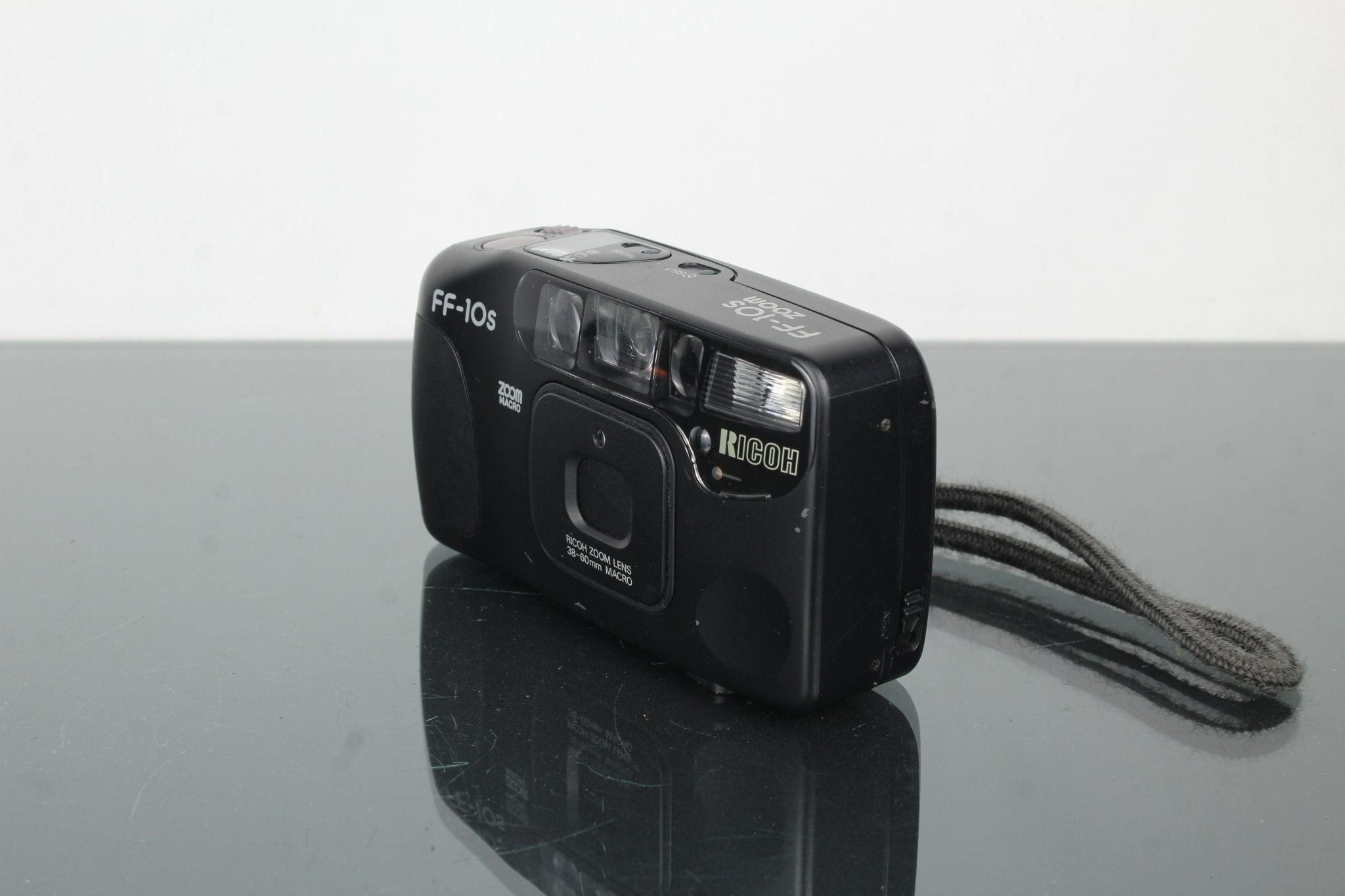 Ricoh FF-10s Review: A Beginner-Friendly Retro Film Gem – Dutch|Thrift