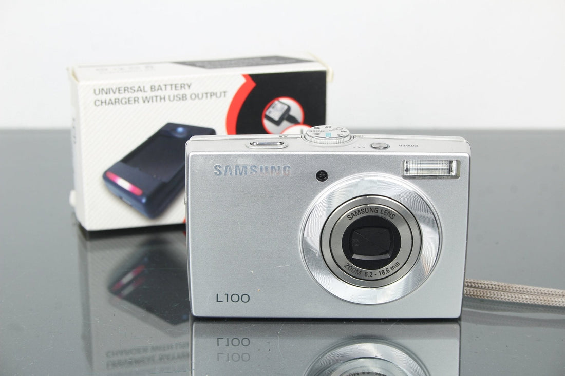 Samsung L100 Review: A 2000s Compact for Lo-Fi Photography - Dutch|Thrift