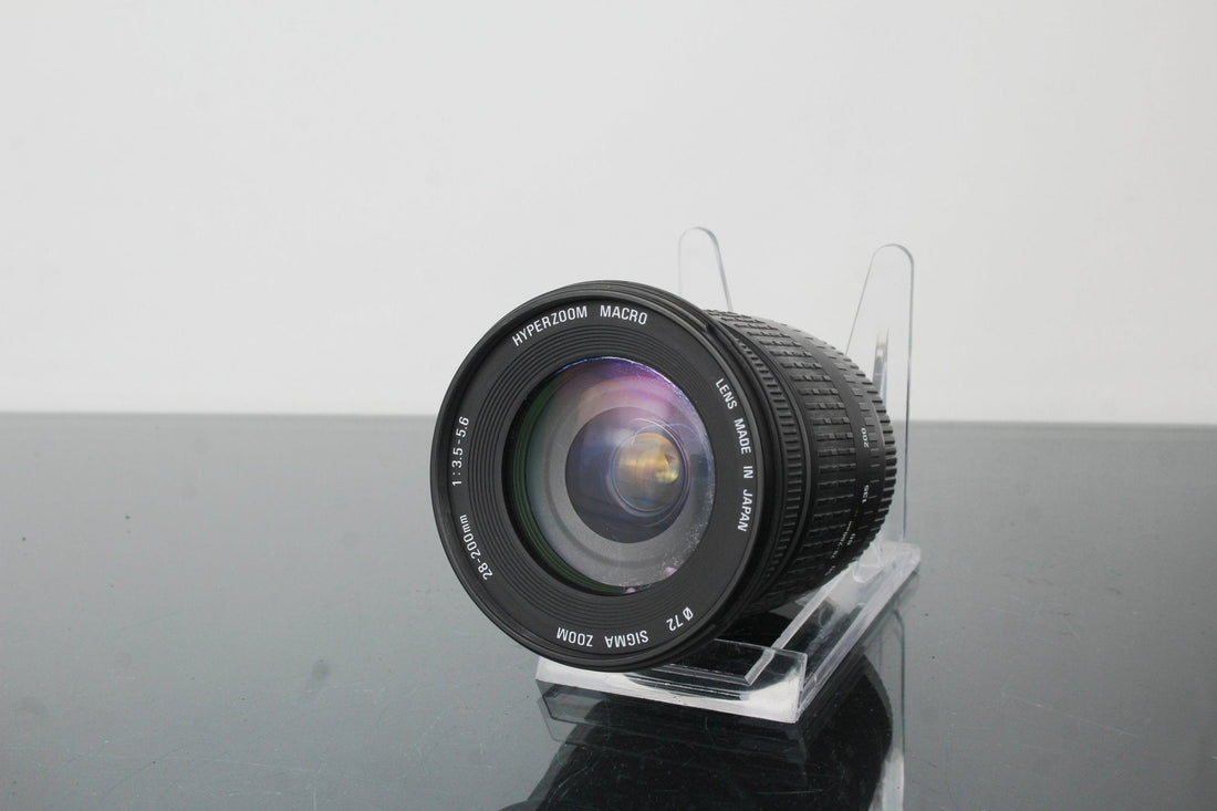 Sigma 28–200mm f/3.5–5.6 FD Review: Vintage Zoom Versatility - Dutch|Thrift