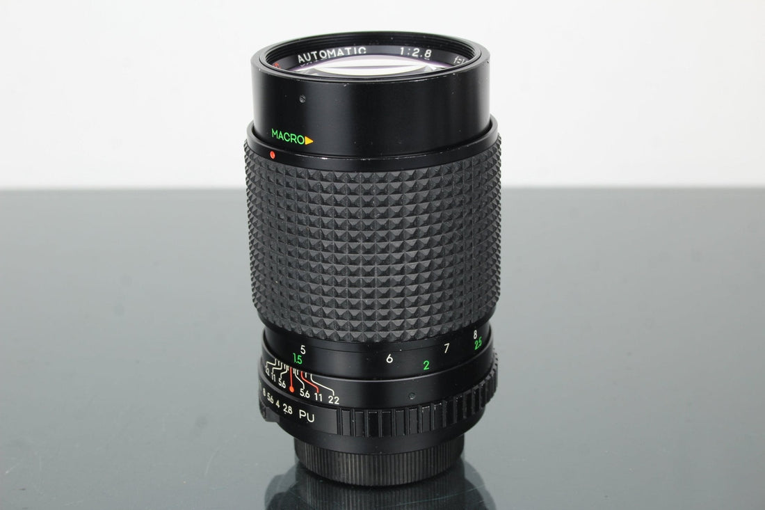 Sirius MC Automatic 135mm f/2.8 Review & Vintage Guide - Dutch|Thrift