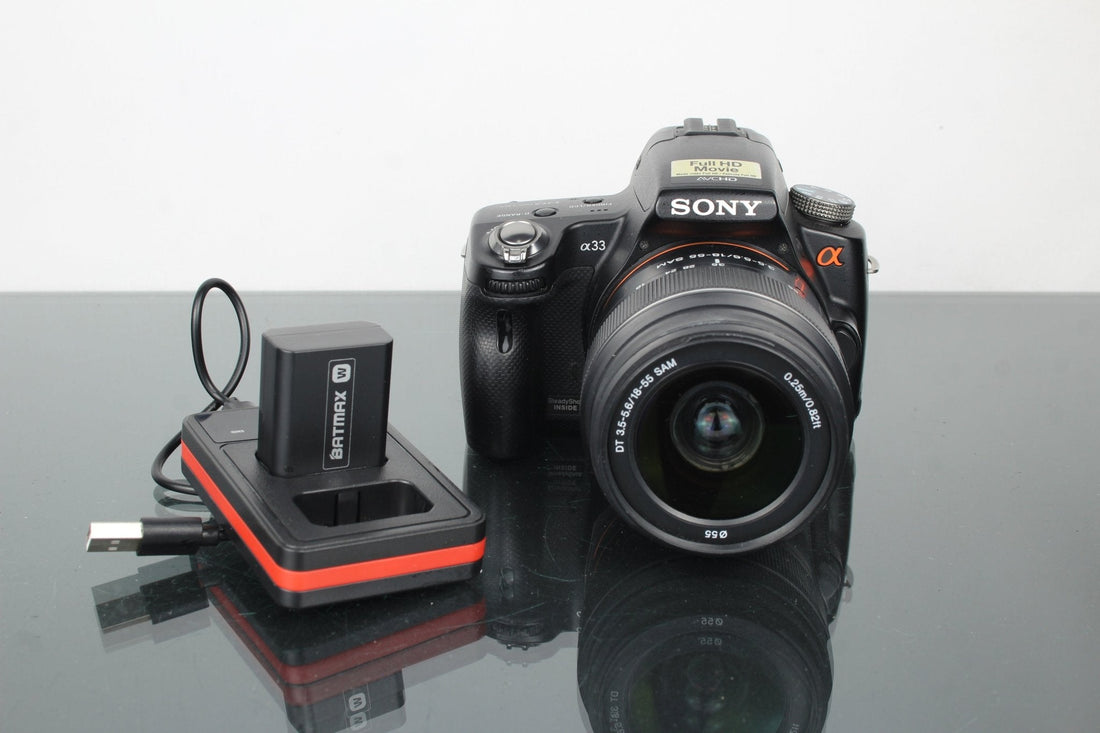 Sony A33 SLT-A33 + 18-55mm Review & Second-Hand Guide - Dutch|Thrift
