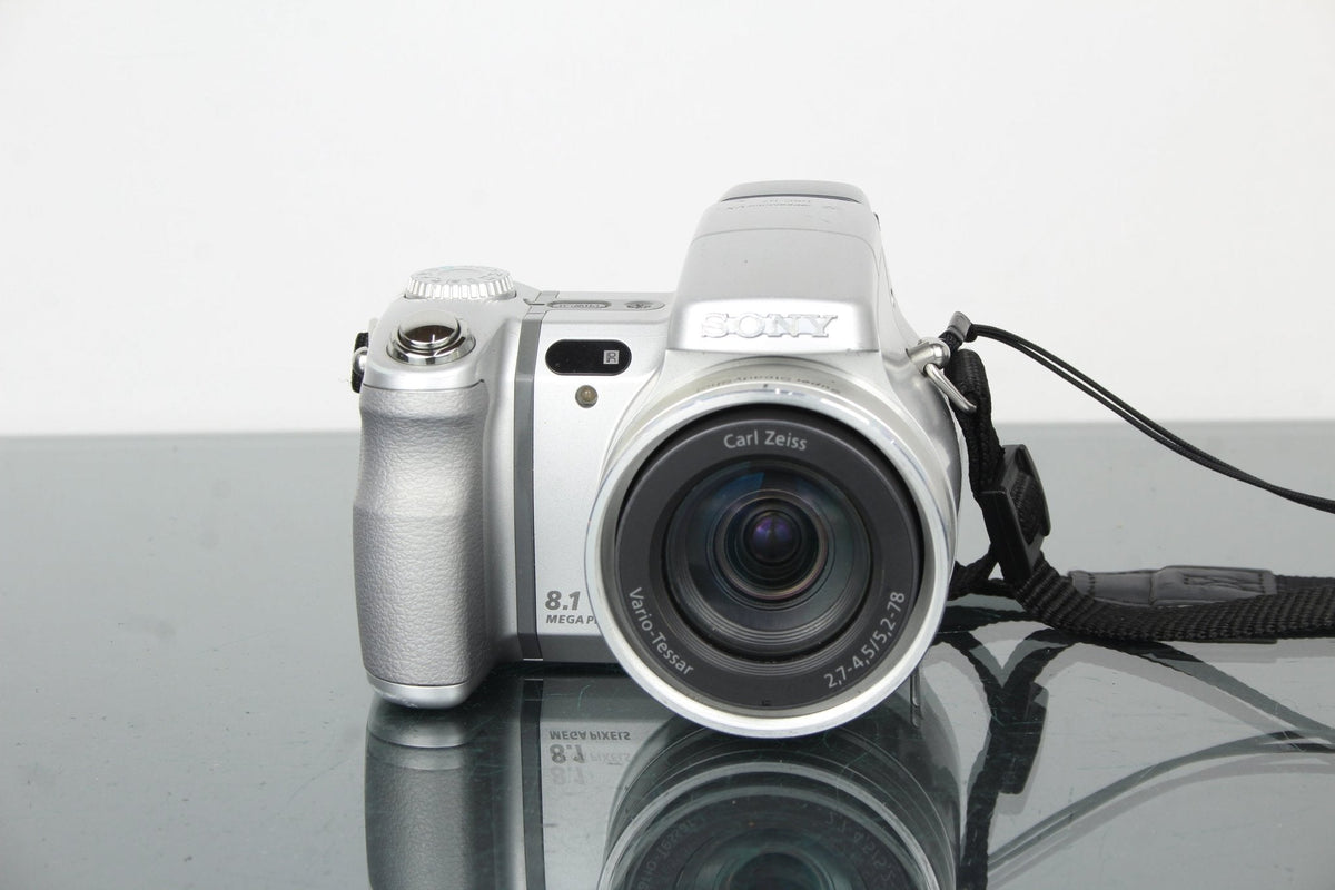 sony-cyber-shot-dsc-h7-vintage 