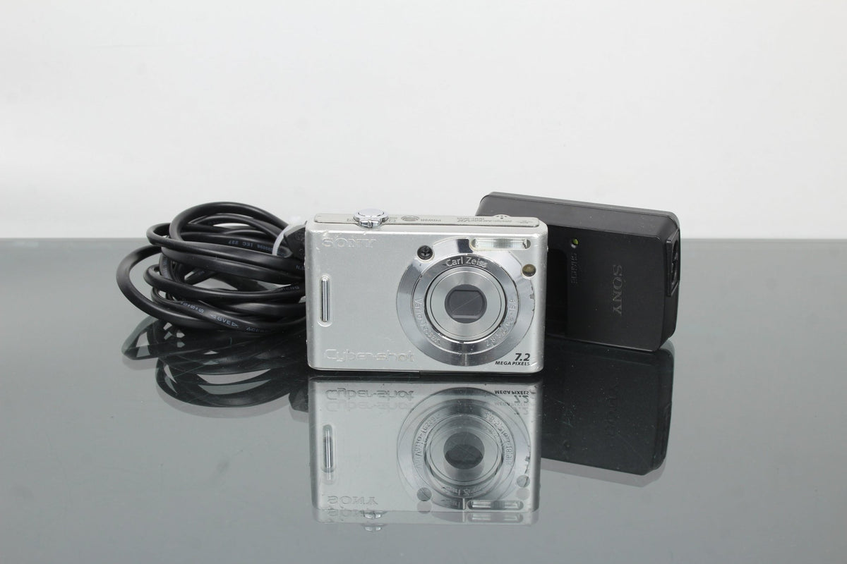 sony-cyber-shot-dsc-w35-retro- 