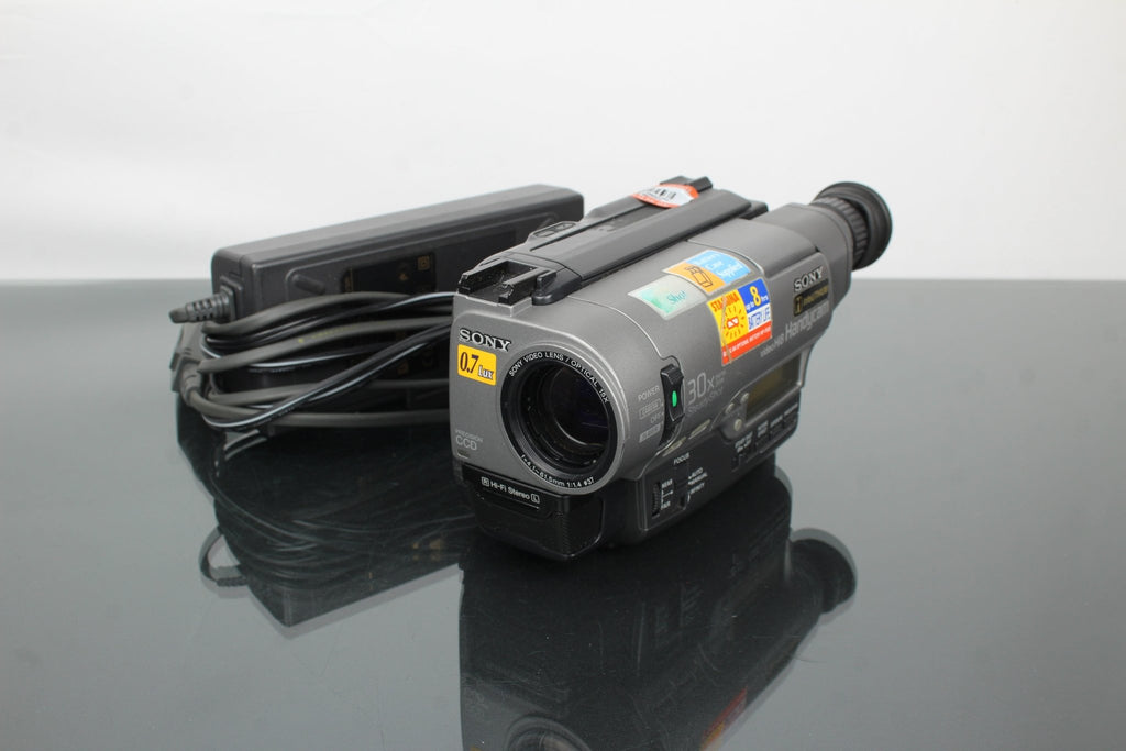 Sony Handycam CCD-TR820E Review in 2025 – Dutch|Thrift