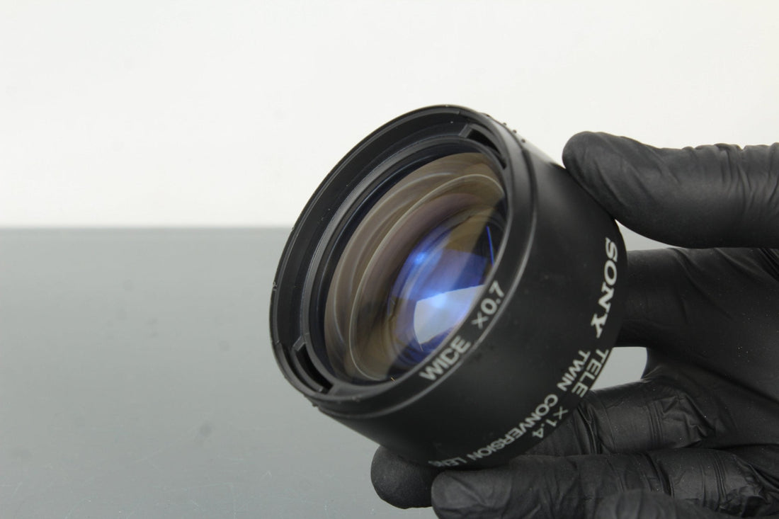 Sony Tele Conversion Lens X1.4 Review & Buying Guide - Dutch|Thrift