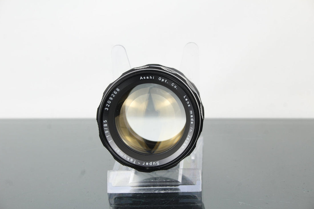 Takumar 1:1.9/85 M42 – Classic Portrait Lens for 2025 Creators - Dutch|Thrift