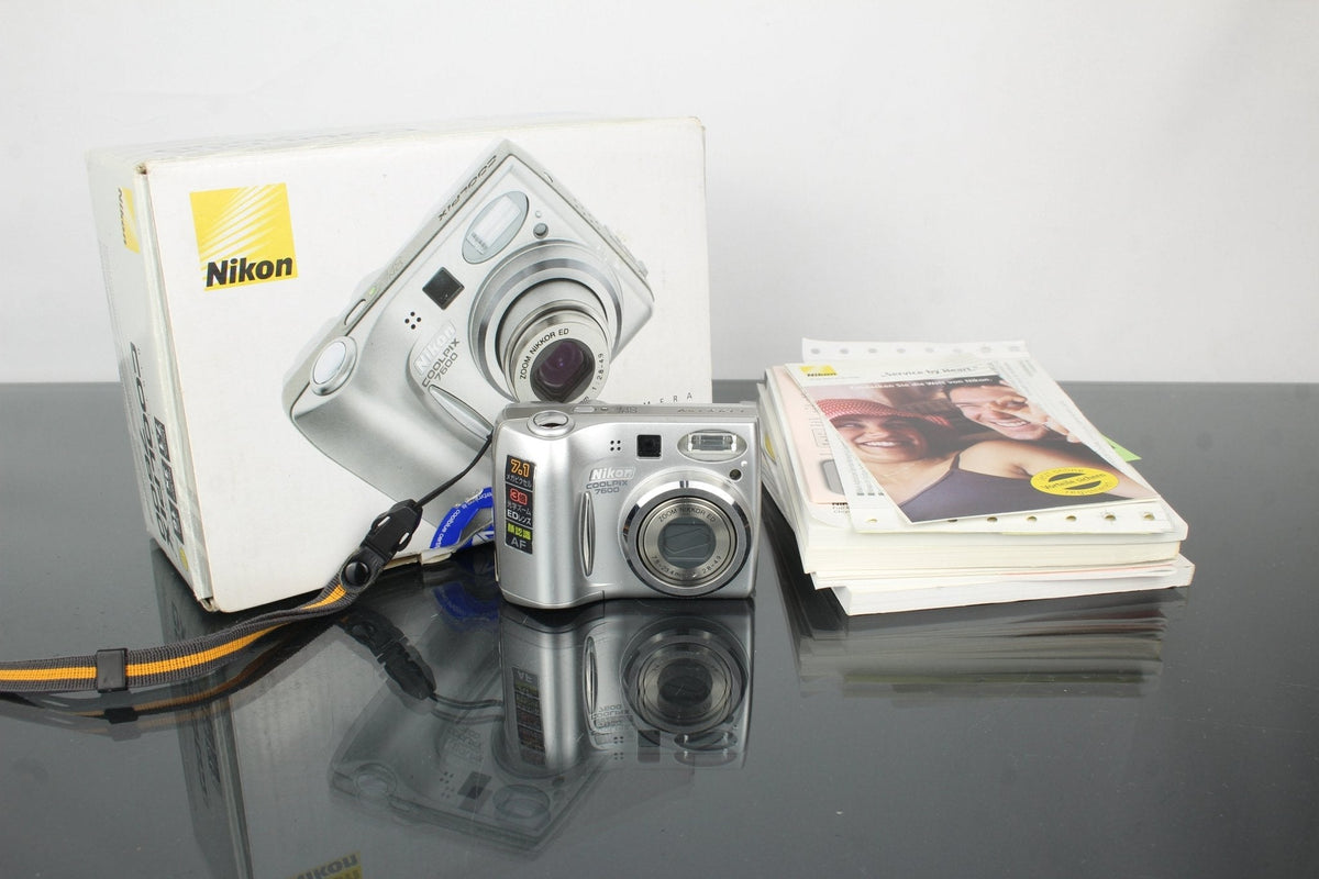 The Nikon Coolpix 7600: Rediscover Simple Digital Creativity 