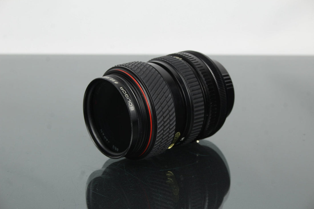 Tokina SD 28–70mm f/3.5–4.5 FD Review and Buyer’s Guide - Dutch|Thrift