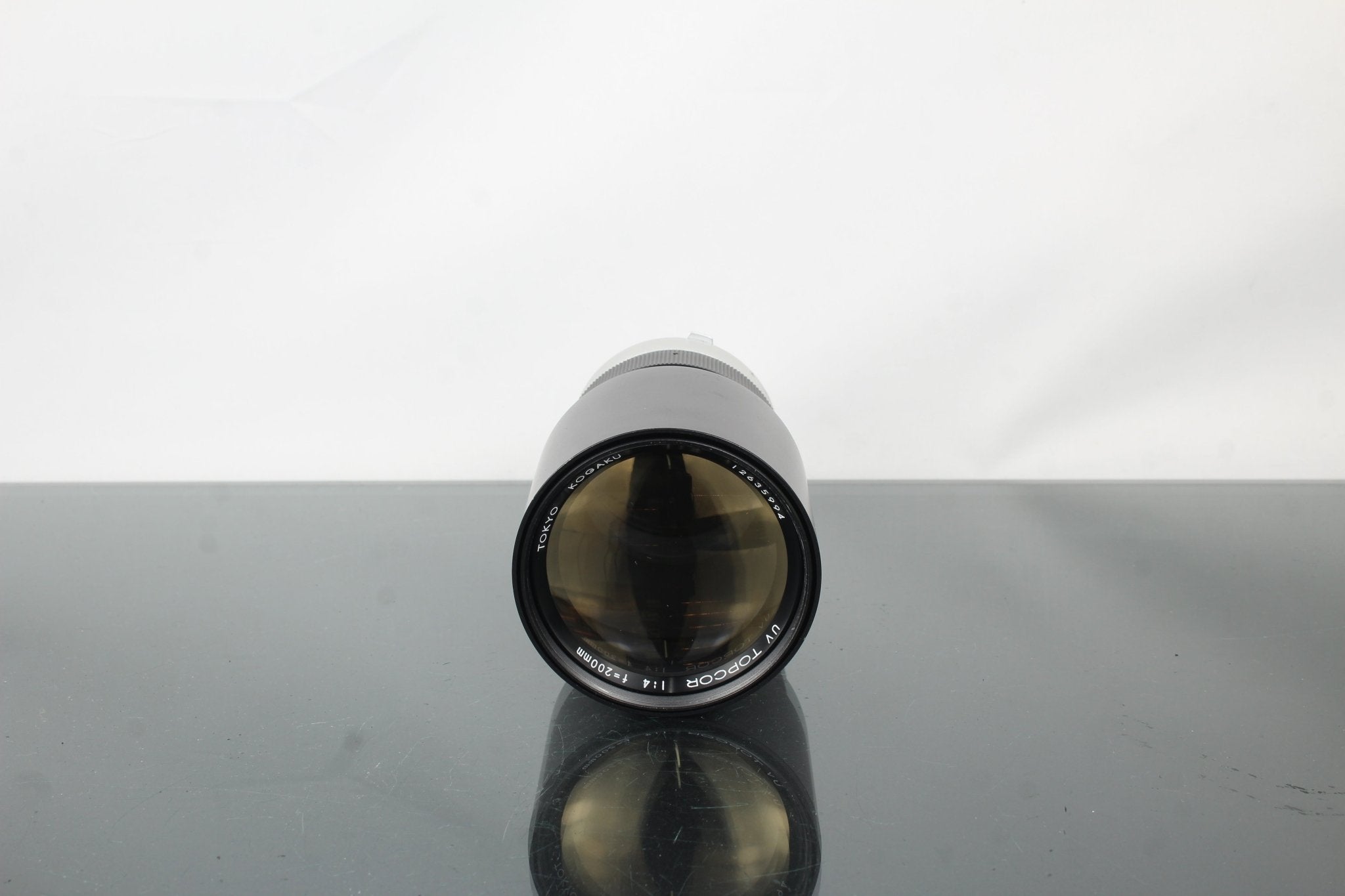 Topcor UV F4 200mm Review: Vintage Telephoto Magic – Dutch|Thrift