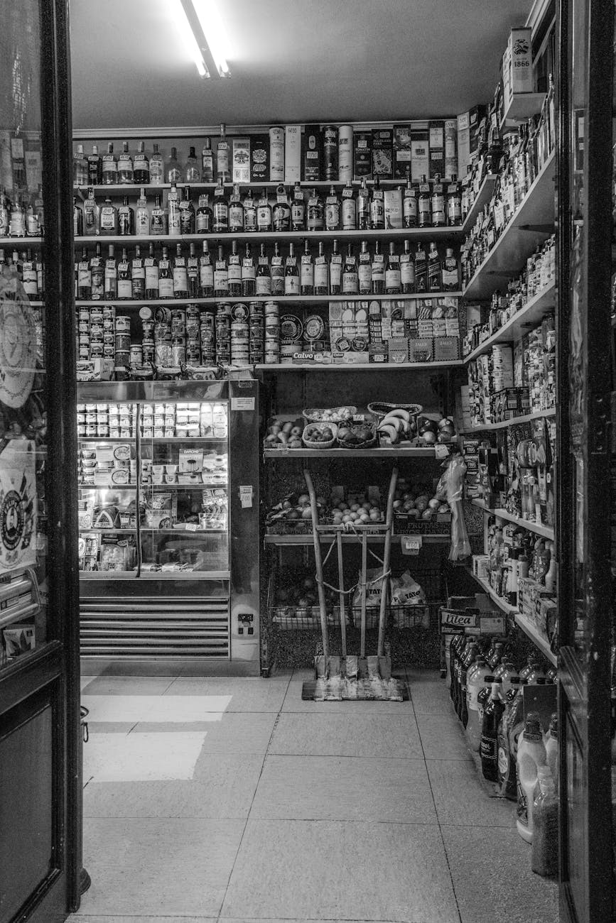 Why Camera Collectors Check Our Shop Every Day - Dutch|Thrift