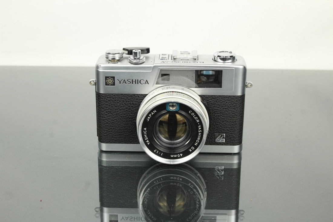 Yashica Electro 35 GX — Compact Rangefinder Magic in 2025 - Dutch|Thrift