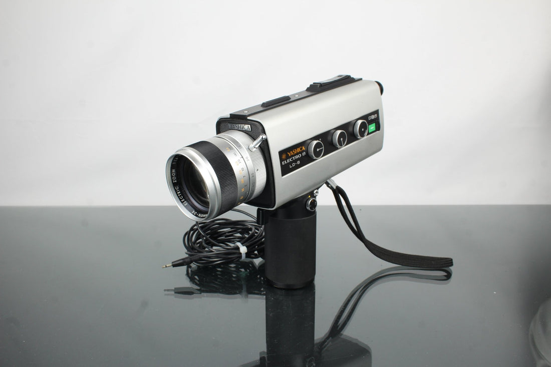 Yashica Electro 8 LD-8: Vintage Super 8 Camcorder Guide - Dutch|Thrift