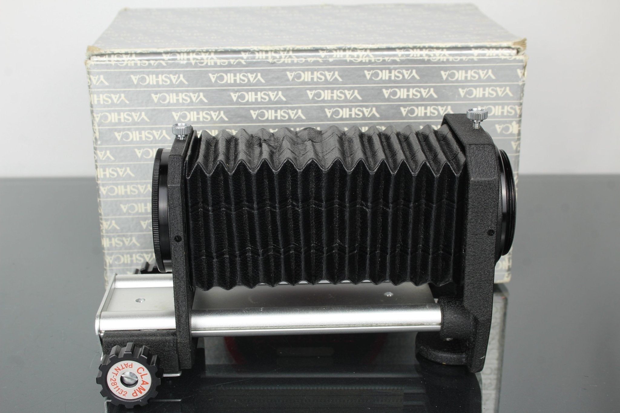 Yashica Extension Bellows for Modern Macro Photography – Dutch|Thrift