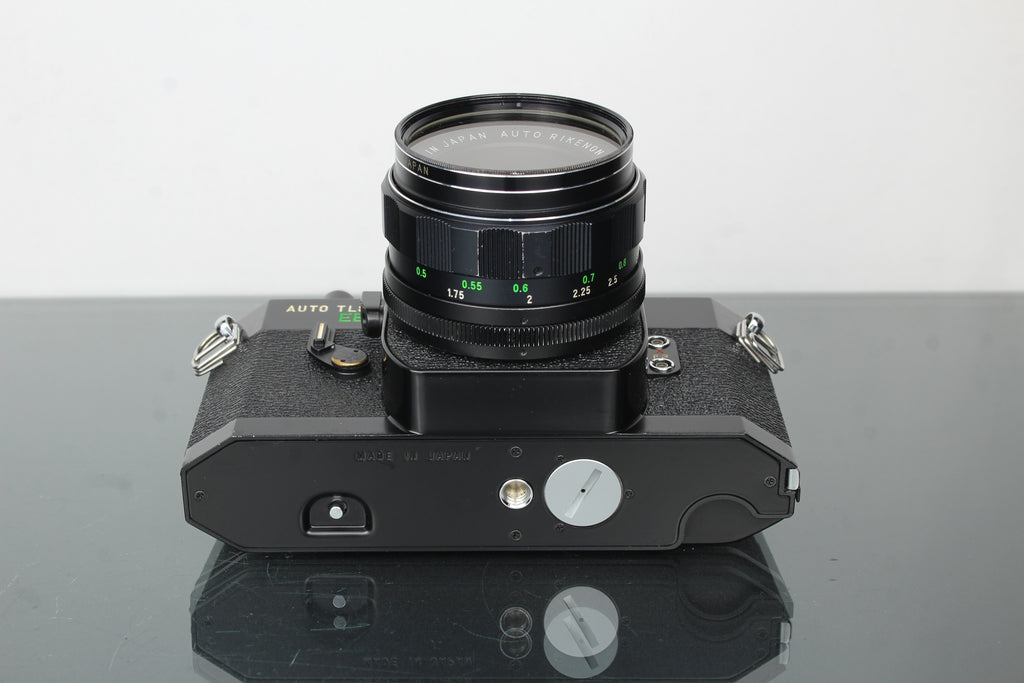 Ricoh Auto TLS EE + 50mm 1.7 Ricoh lens