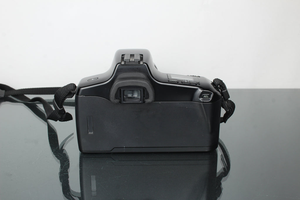 Minolta Dynax 5000i + 80-210mm 1:4.5-5.6 lens