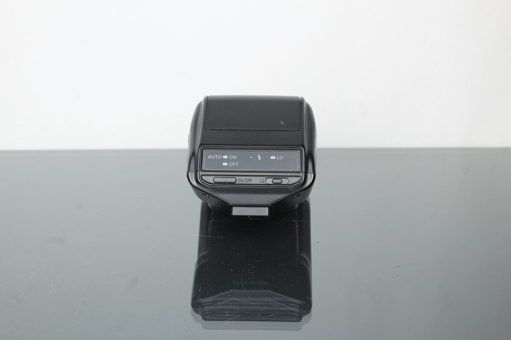 Minolta Dynax 5000i + 80-210mm 1:4.5-5.6 lens