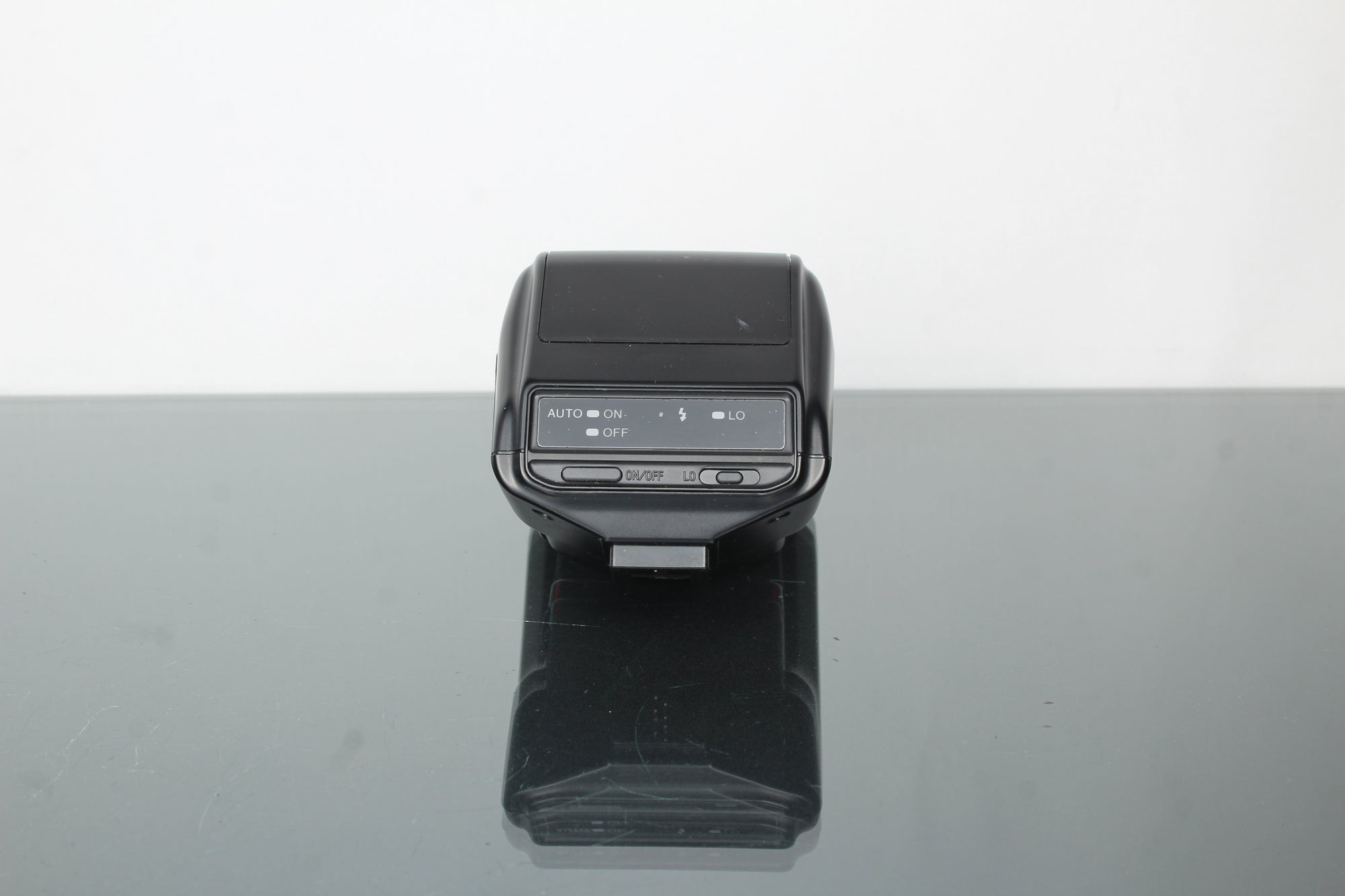 Minolta Dynax 5000i + 80-210mm 1:4.5-5.6 lens