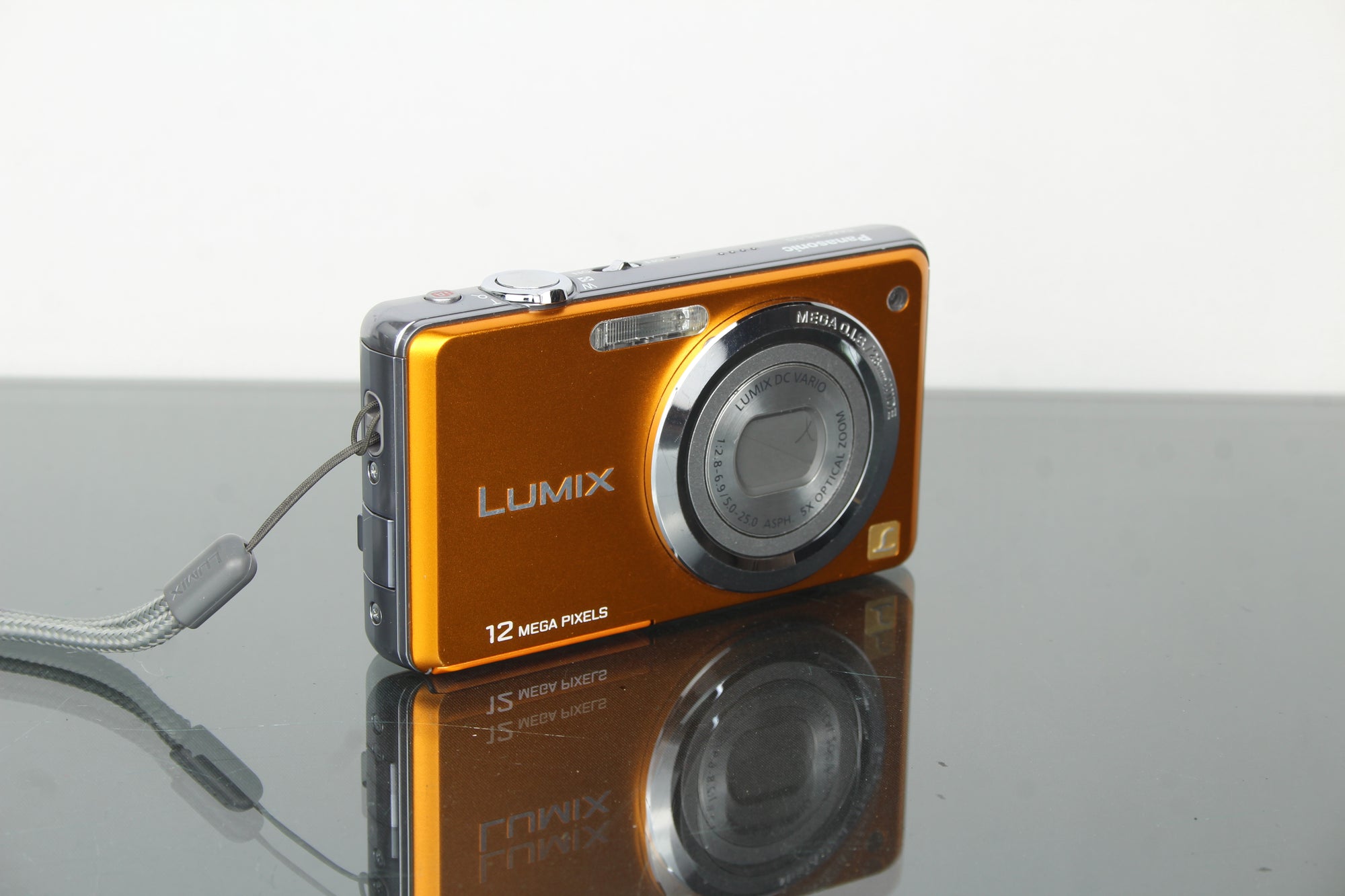 Panasonic Lumix DMC-FS10
