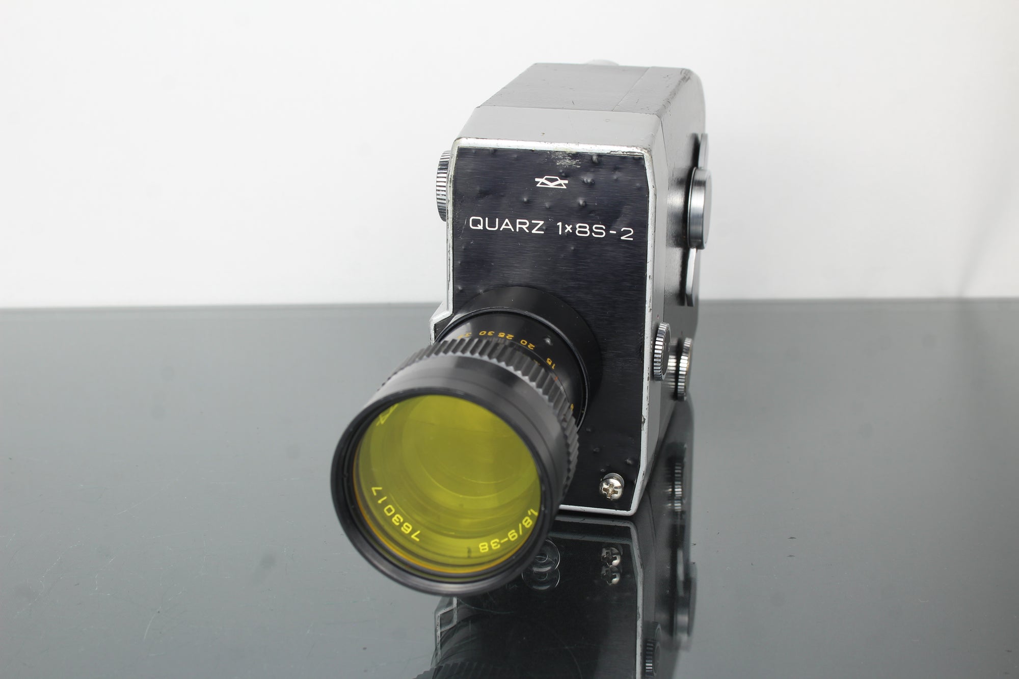 Quarz 1 8S-2