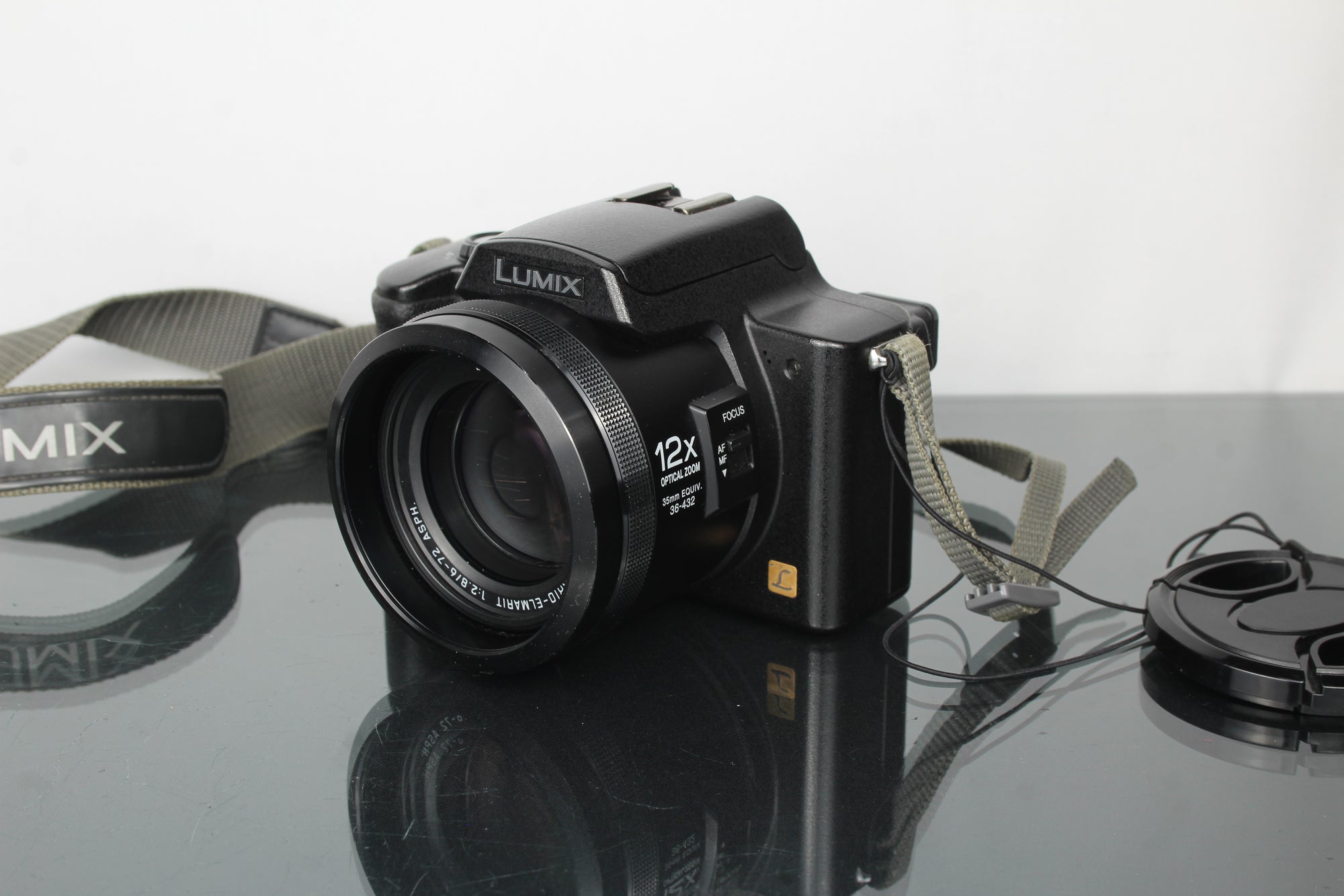 Panasonic Lumix DMC-FZ10