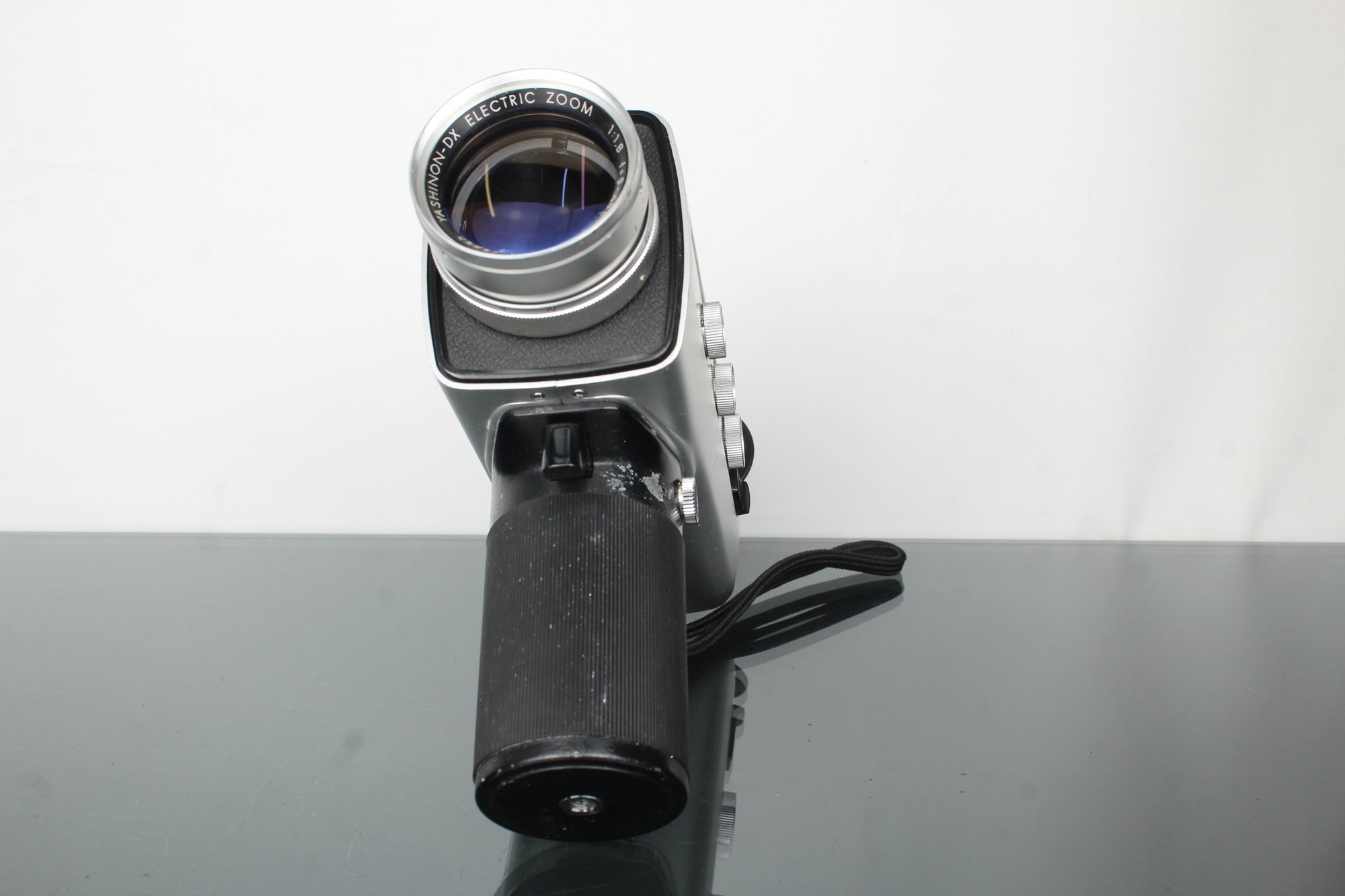 Yashica Electro 8 LD-6