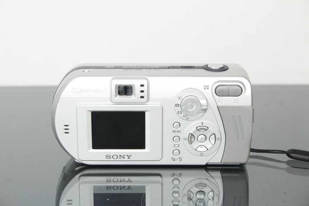 Sony Cybershot DSC-P2
