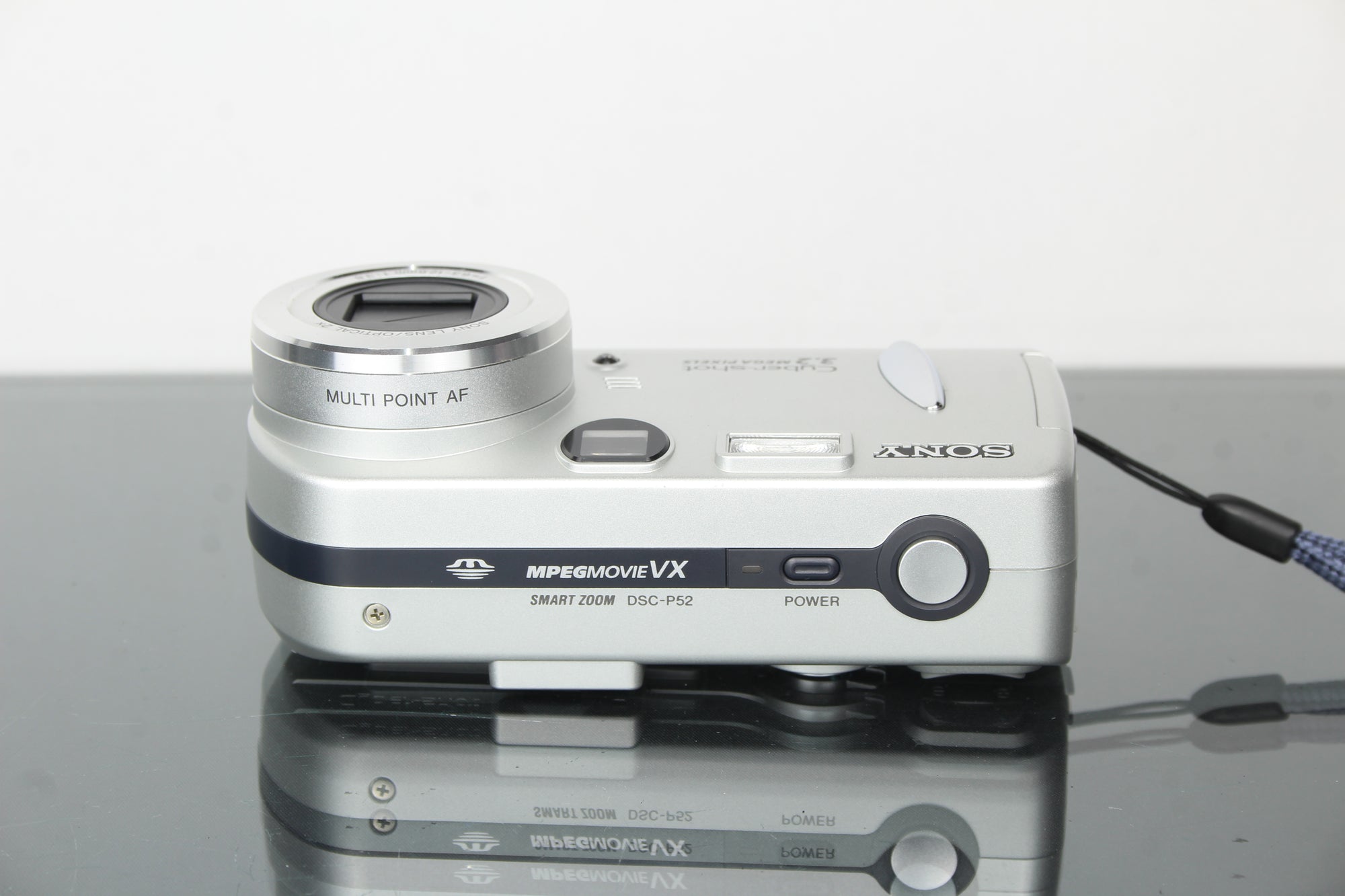 Sony Cybershot DSC-P2