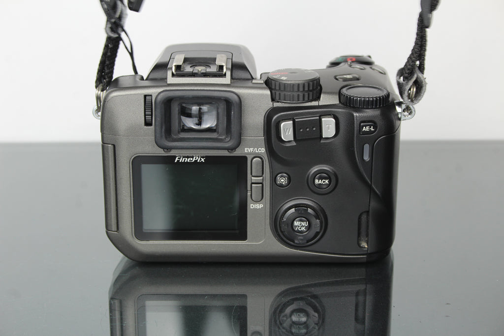 Fujifilm Finepix S602Z